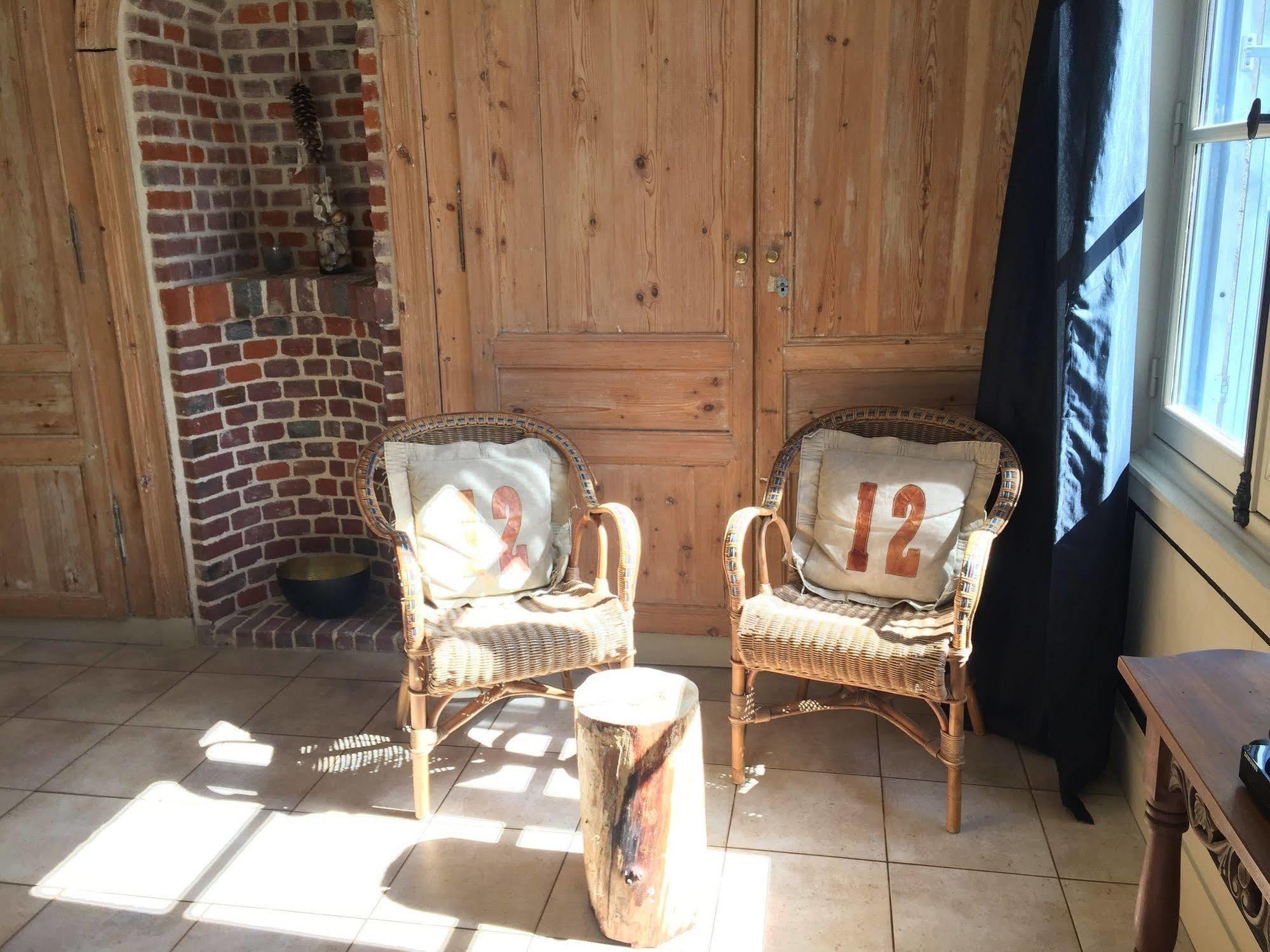 Appartements Du Clos Vorin Honfleur Bagian luar foto