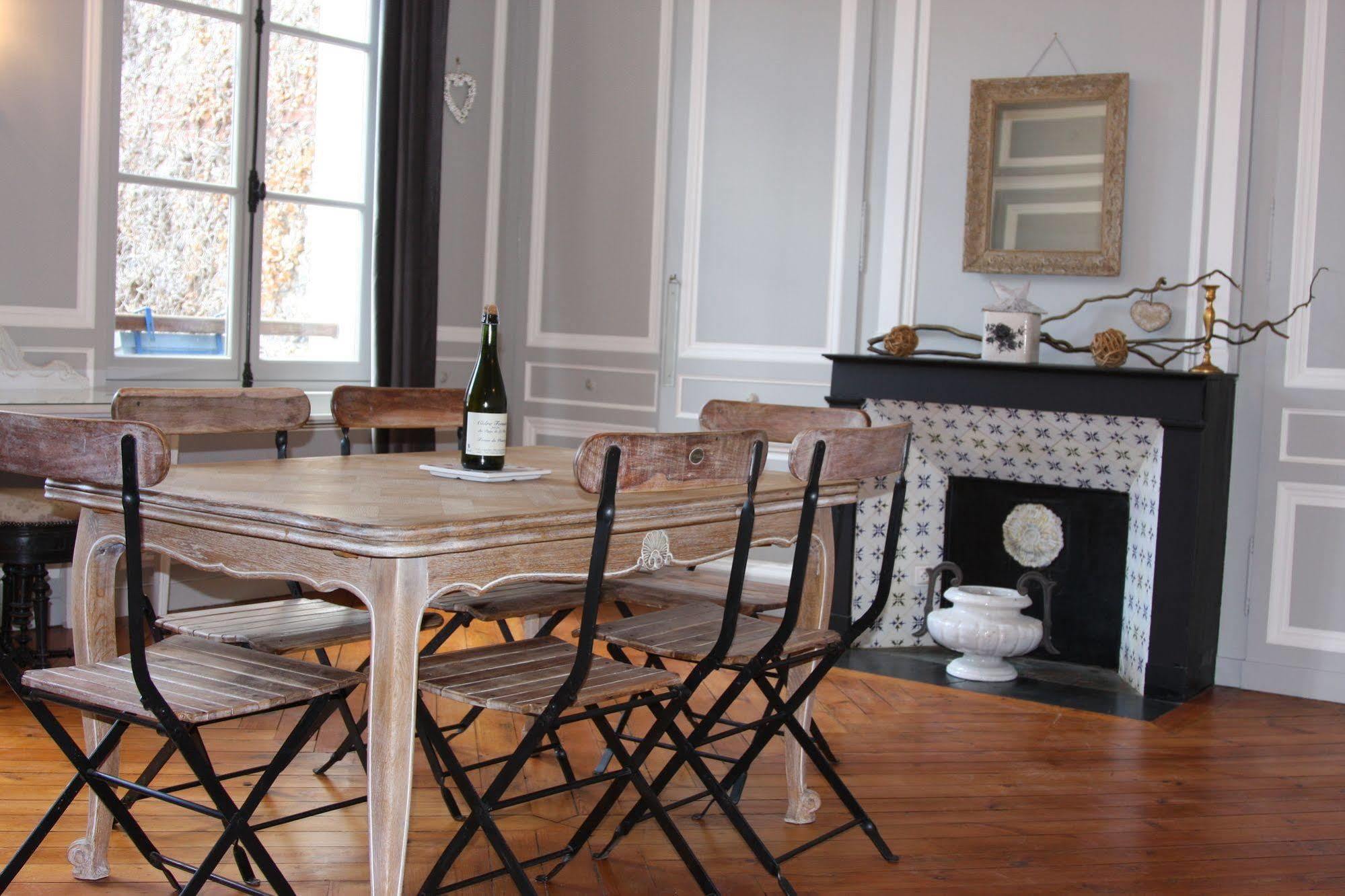 Appartements Du Clos Vorin Honfleur Bagian luar foto